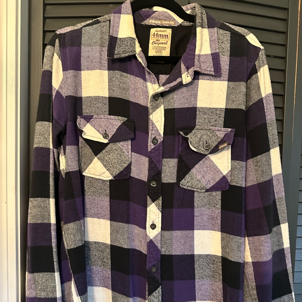 44mm men’s flannel shirt